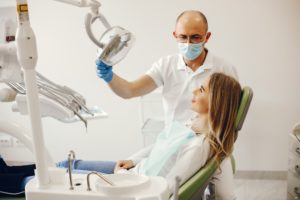 usuwanie ósemek - wizyta w gabinecie stomatologicznym Dentysta
